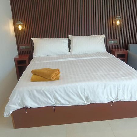 Beach House By Rose Massage Nai Thon Beach Dış mekan fotoğraf