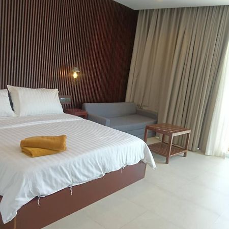 Beach House By Rose Massage Nai Thon Beach Dış mekan fotoğraf