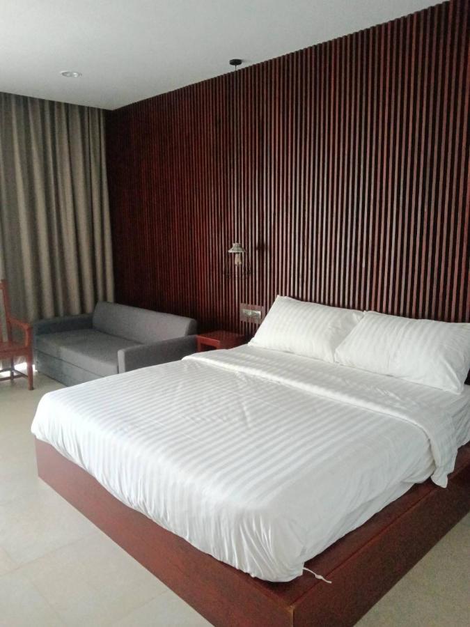Beach House By Rose Massage Nai Thon Beach Dış mekan fotoğraf
